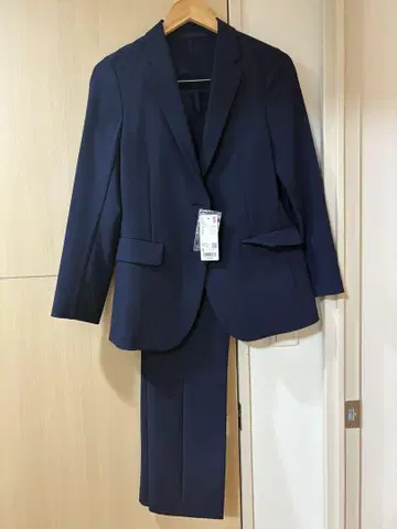 UNIQLO 감동 자켓/감동 팬츠 세트 S 사이즈 네이비