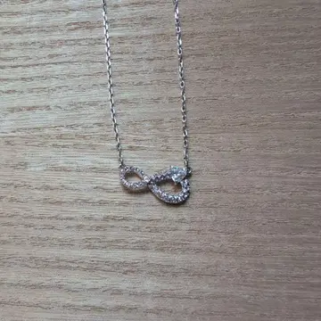 스와로브스키 인피니티 목걸이