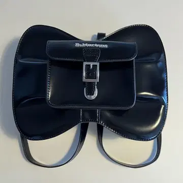Dr.Martens BOW 백 리본 (숄더 백 팩)