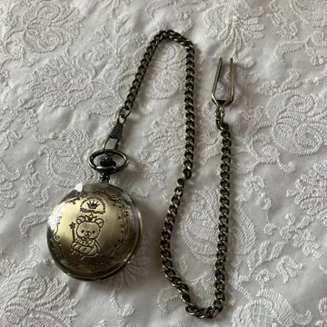 리락쿠마 기념일 회중시계