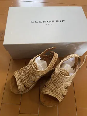 CLERGERIE 클레제리 라피아 샌들 베이지 약 8cm 힐