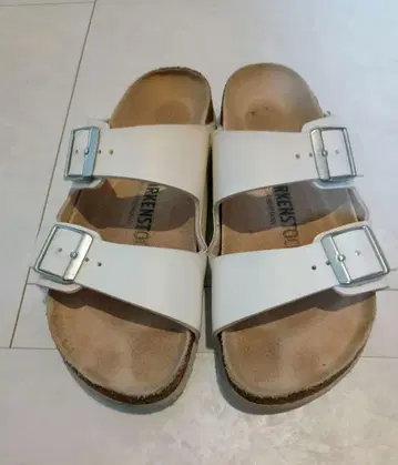 비리켄 샌들 화이트 흰색 23cm 36 컴포트 샌들