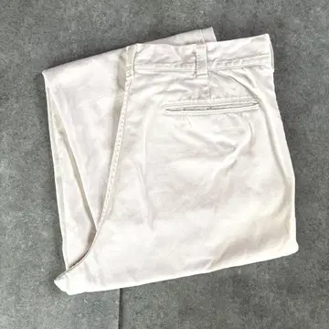 에드윈 화이트 치노 팬츠 W33