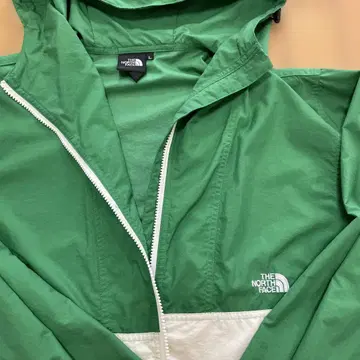 THE NORTH FACE 마운틴 파카 L 그린/화이트