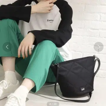 Lee 별주 퀼팅 숄더백
