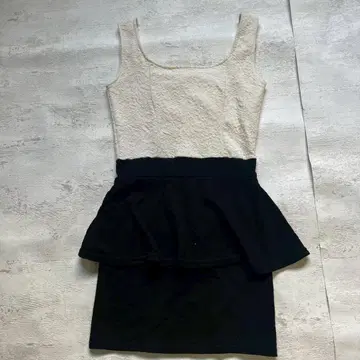 [새상품급] LADYMADE 레디메이드 레이스 미니 원피스 프리 사이즈