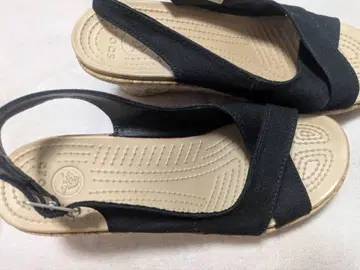 Crocs 샌들 15651 블랙 US8