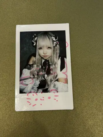설탕 미우 코메 폴라로이드 미오 미오