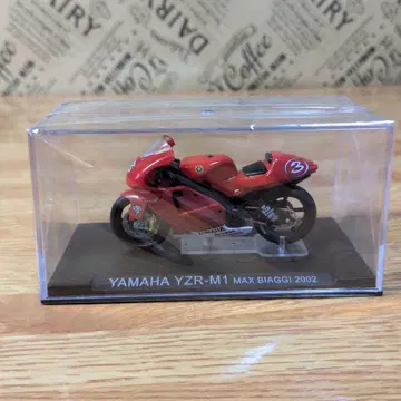 야마하 YZR-M1 맥스 비아지 2002 Yam 1/24