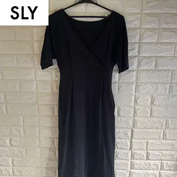 새상품급 SLY V넥 원피스 F 사이즈