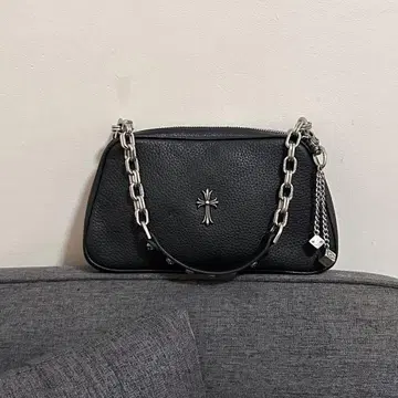 chrome 블랙 가죽 숄더백