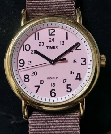 타이맥스 TIMEX 위켄더 weekender 핑크 새상품급 작동