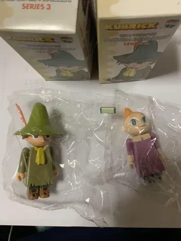 메디콤토이 큐브릭 무민 스나프킨 미무라 언니 미개봉
