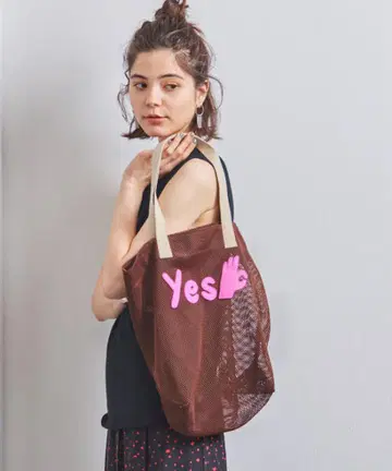 라들로 메쉬 토트백 브라운 핑크