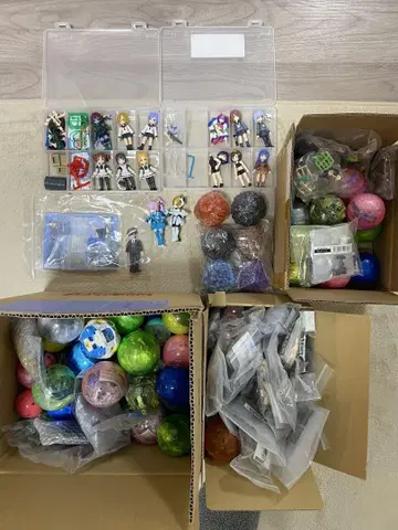 아쿠아 슈터즈, 가샤폰 퀘스트, 샐러리맨 KAWABATA