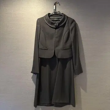 도쿄 소와르 MARIKO KOH GA 상복 원피스