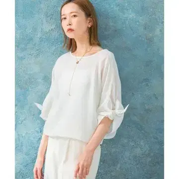 ROSSO 어반 리서치 리본 슬리브 풀오버 블라우스 린넨
