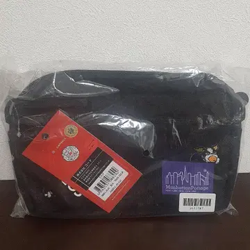 맨해튼 포티지 죠죠의 기묘한 모험 이기 숄더백