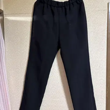 framework 블랙 팬츠