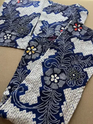 아리마츠 시보리 유카타 파랑 잎 꽃