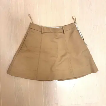 ZARA ZW COLLECTION 플레어 숏 스커트 베이지