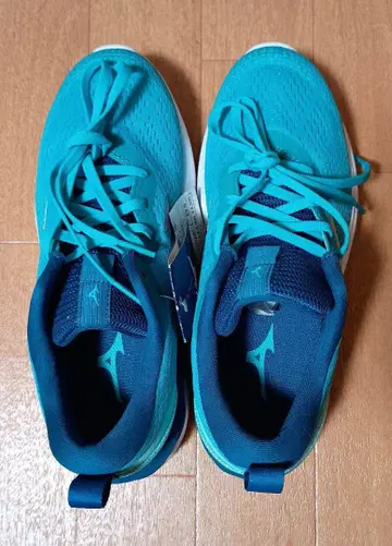Mizuno 러닝화 웨이브 리볼트 23.0cm