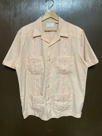 Guayabera 쿠바 셔츠