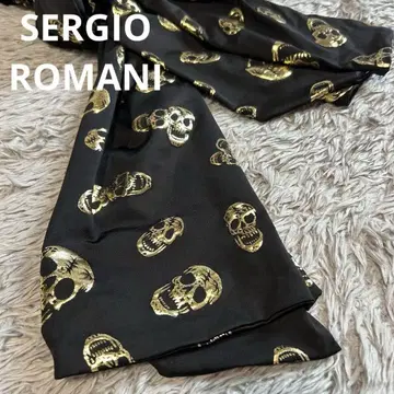SERGIO ROMANI 세르지오 로마니 스톨 머플러 스컬