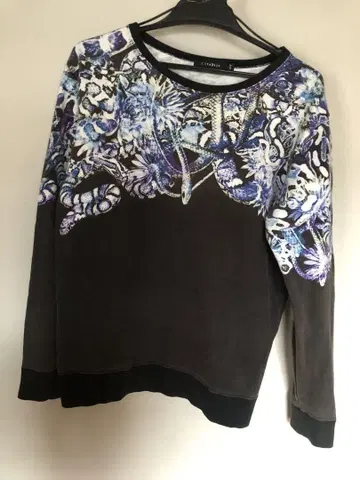civarize 시버라이즈 스네이크 플라워 맨투맨 트레이닝복 fuga