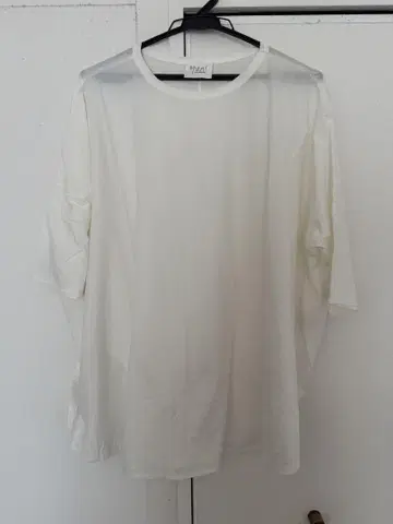 yuni 돌먼 슬리브 풀오버