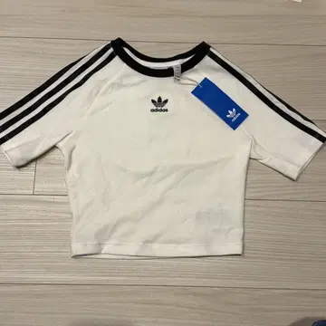 아디다스 AP2002 화이트 티셔츠 M