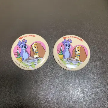 디즈니 강아지 이야기 캔뱃지 2개