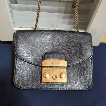훌라 블랙 가죽 숄더백