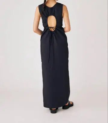 M_ / SLEEVELESS KNIT 드레스