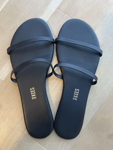 TKEES 블랙 샌들 39 수납 봉투 포함