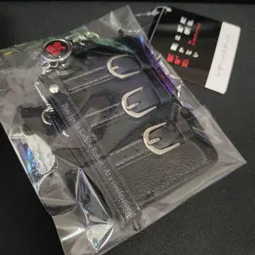키시베 로한은 움직이지 않는다 참회실 가죽 패스 케이스 미개봉