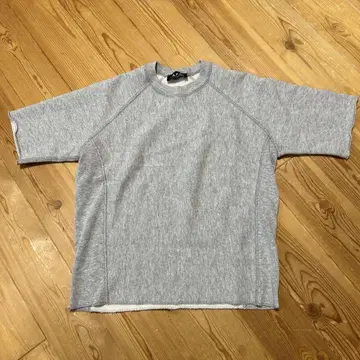 A.P.C 반팔 맨투맨 그레이