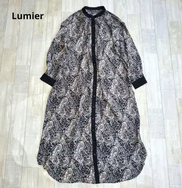 Lumier 밴드 카라 파이핑 페이즐리 원피스