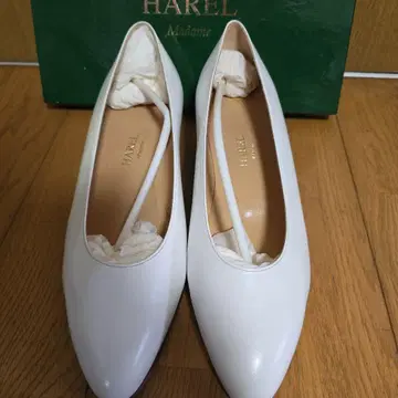 HAREL Madame 화이트 펌프스