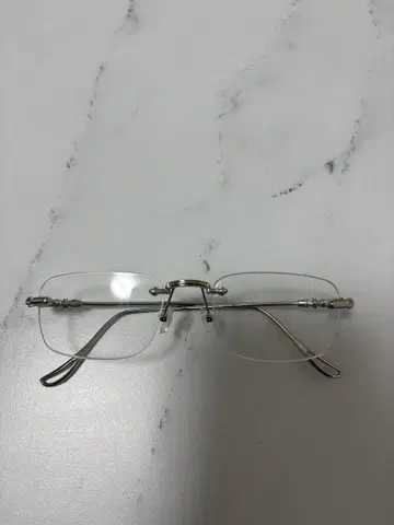 메탈 프레임 무테 안경