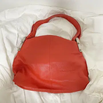 페라가모 토트백