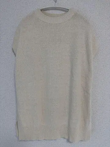 YLEVE 실크 프렌치 슬리브 상의