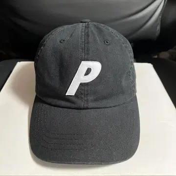 정품 새상품급 PALACE P 로고 야구 모자