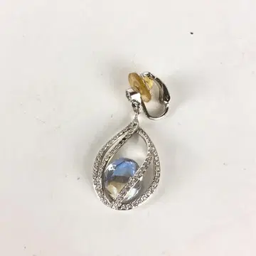 SWAROVSKI 스와로브스키 큐빅 귀찌 잡화 여성용