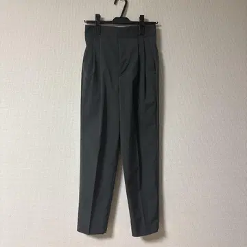 유나이티드 애로우즈 2턱 테이퍼드 팬츠