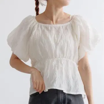 flower papillon puff blouse~파피용 퍼프 블라우스