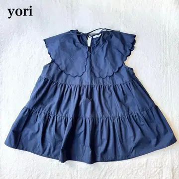 23SS yori 요리 스캘럽 티어드 블라우스 네이비