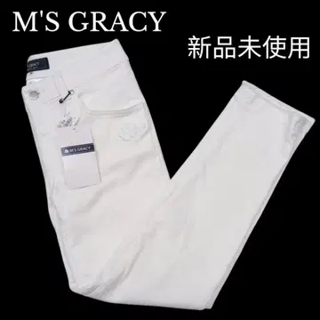 새상품 23년 모델 엠즈 그레이시 백 포켓 자수 슬림 데님 팬츠