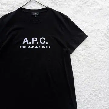 새상품급 A.P.C 아페쎄 블랙 크루넥 티셔츠 M