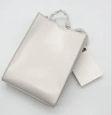 JIL SANDER 질 샌더 탱글 스몰 숄더백 화이트